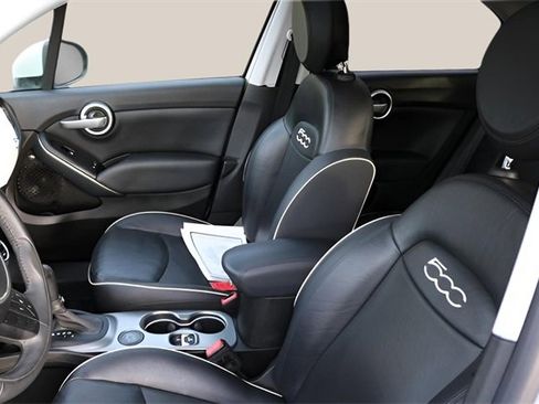 Used 2018 FIAT 500X Lounge w/ Lounge Premium Package (FWD) image 12