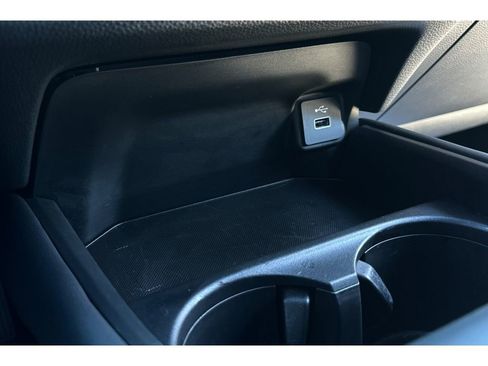 Used 2025 Honda HR-V Sport image 31