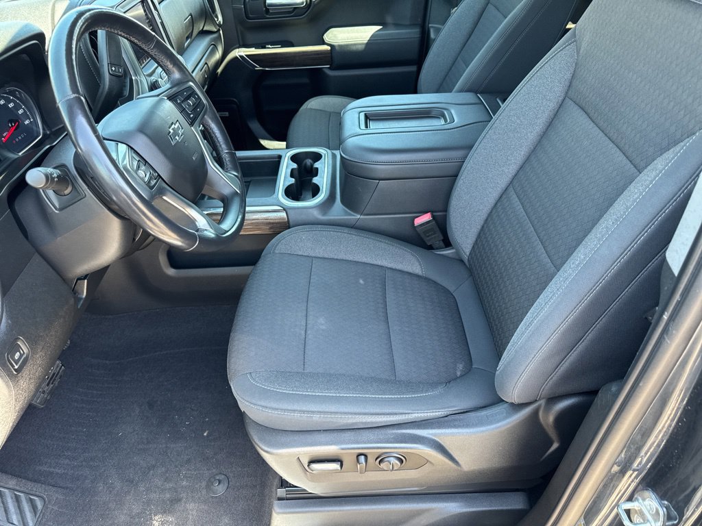 Used 2020 Chevrolet Silverado 1500 RST AWD/4WD image 22