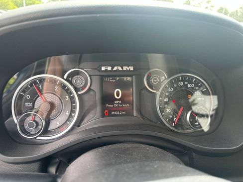 Used 2023 RAM 1500 Big Horn AWD/4WD image 16