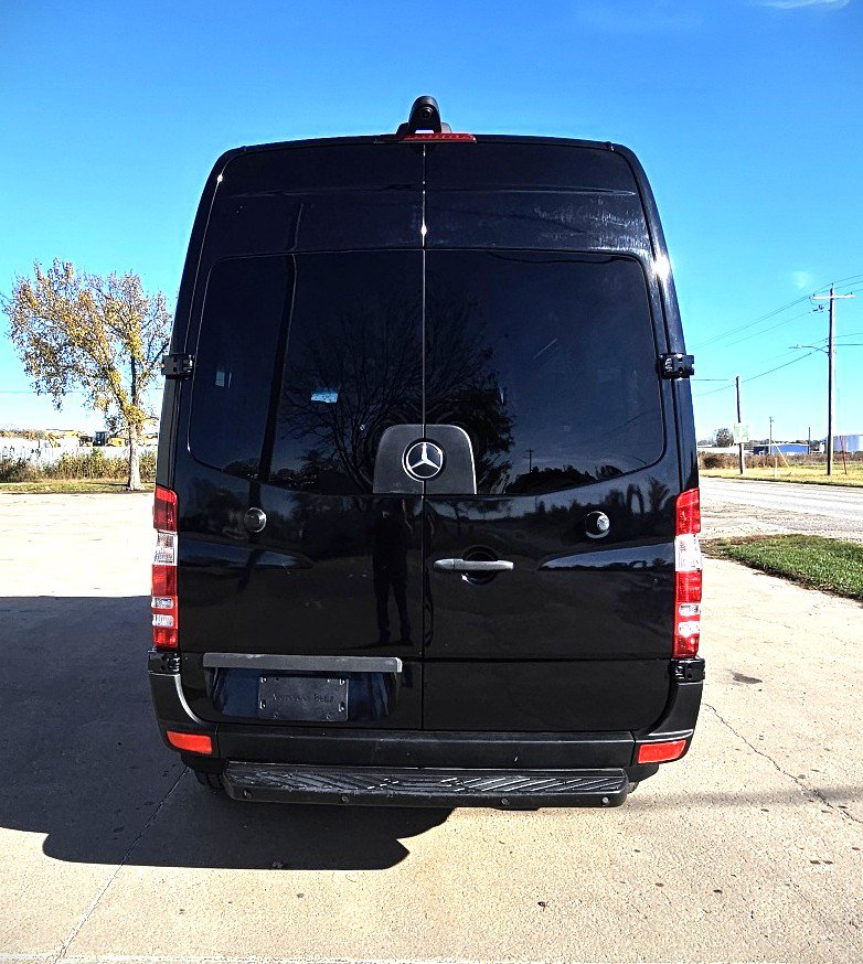 Used 2016 Mercedes-Benz Sprinter 2500 image 7