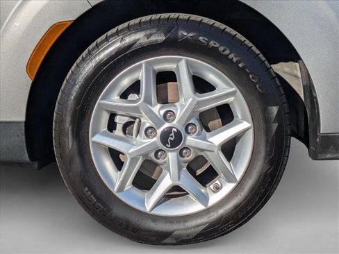 Used 2024 Kia Soul LX w/ Option Group 015 image 22