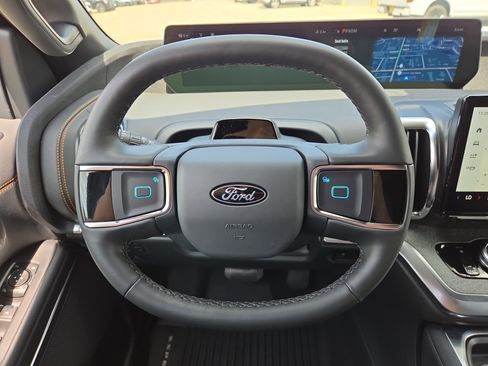 New 2026 Ford Expedition Tremor image 12