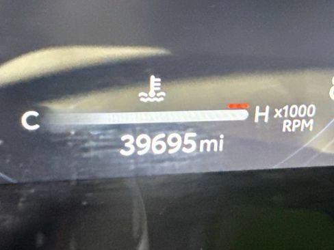Certified 2024 Toyota Grand Highlander AWD image 5