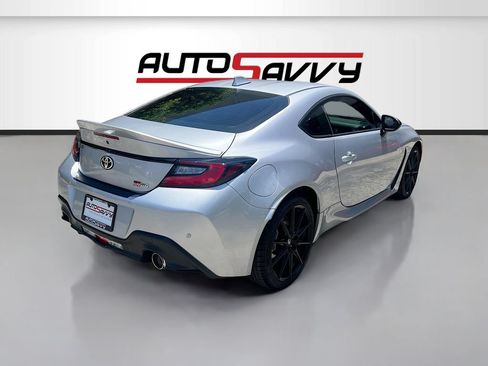 Used 2026 Toyota GR86 Premium w/ ALL Weather Mat Package (TMS) RWD image 7