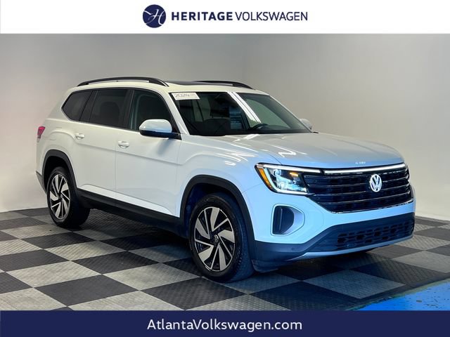 Certified 2024 Volkswagen Atlas SE FWD image 1