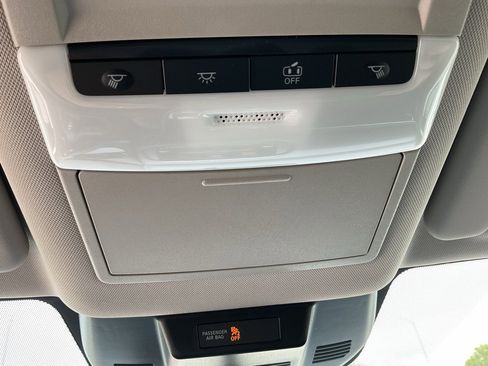 New 2025 Nissan Rogue S image 25