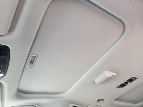 New 2026 Kia Carnival SX FWD image 18