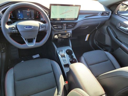 New 2025 Ford Escape ST-Line w/ Tech Pack #1 image 31
