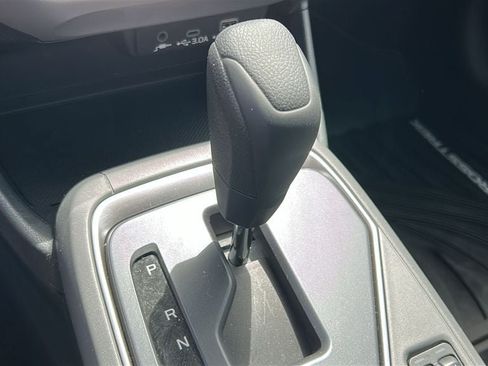 Used 2024 Subaru Crosstrek 2.0i Premium AWD/4WD image 18