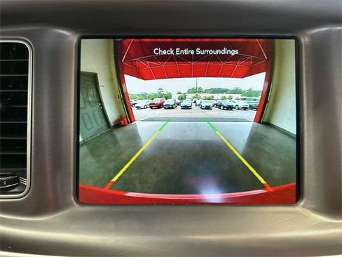 Used 2022 Dodge Charger GT image 9