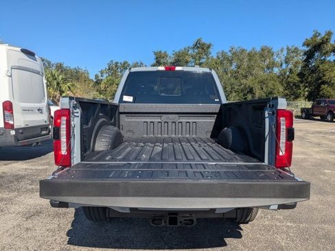 New 2026 Ford F350 Lariat w/ Black Appearance Package image 7