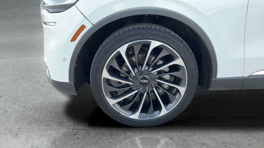 Used 2024 Lincoln Aviator Reserve w/ Equipment Group 201A RWD image 26