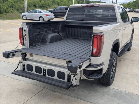 New 2026 GMC Sierra 1500 AT4 w/ AT4 Premium Package AWD/4WD image 13