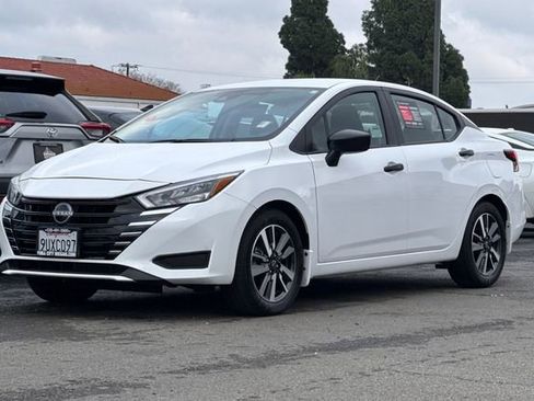 Used 2025 Nissan Versa S w/ S Plus Package image 8