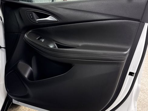 Used 2024 Buick Encore GX Preferred image 21