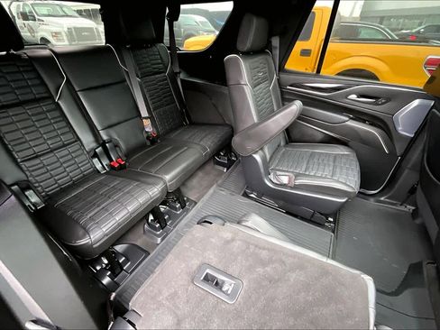 Used 2023 Cadillac Escalade V w/ LPO, Floor Liner Package image 17