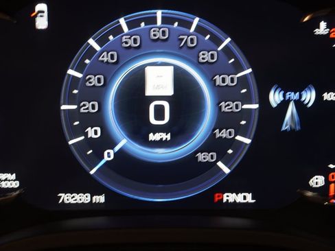 Used 2019 Cadillac Escalade ESV Luxury image 5