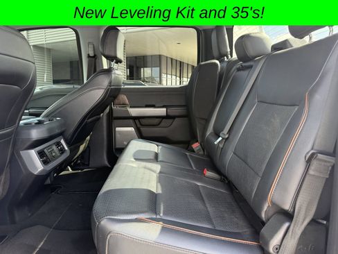 Used 2025 Ford F250 Lariat w/ Black Appearance Package AWD/4WD image 19
