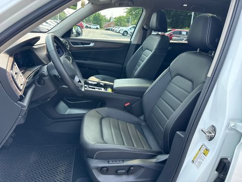 Certified 2026 Volkswagen Atlas SEL AWD/4WD image 10
