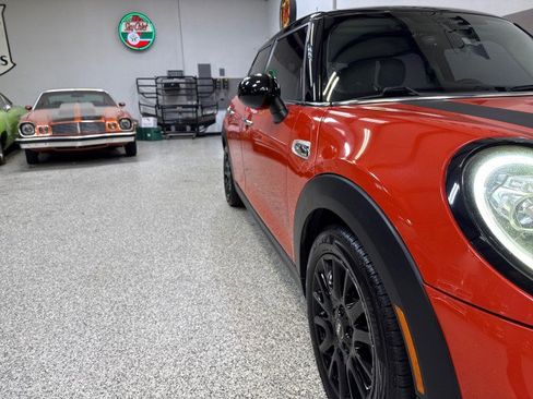 Used 2019 MINI Cooper S w/ Premium Package image 50