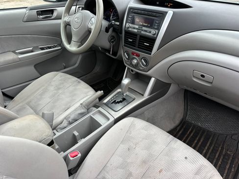 Used 2010 Subaru Forester 2.5X Premium image 16