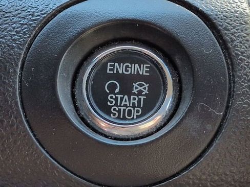 Used 2014 Ford Edge Sport w/ Driver Entry Package image 32