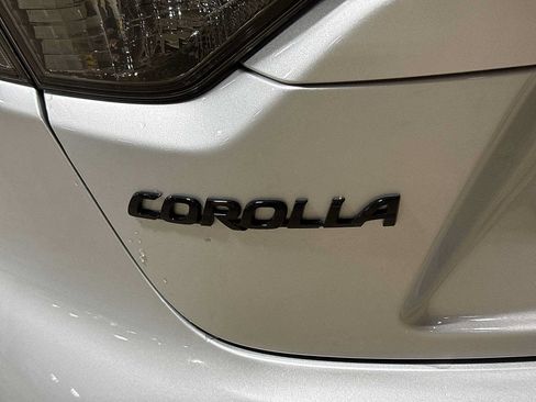 Used 2024 Toyota Corolla Sedan w/ SE Convenience Package FWD image 24