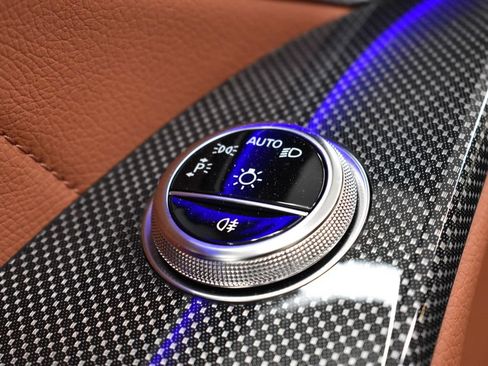Certified 2025 Mercedes-Benz S 580 4MATIC Sedan image 19