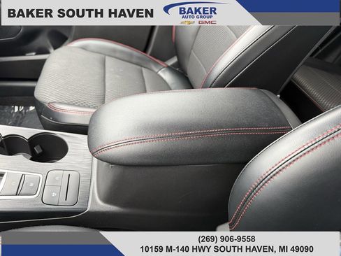 Used 2023 Ford Escape ST-Line image 25