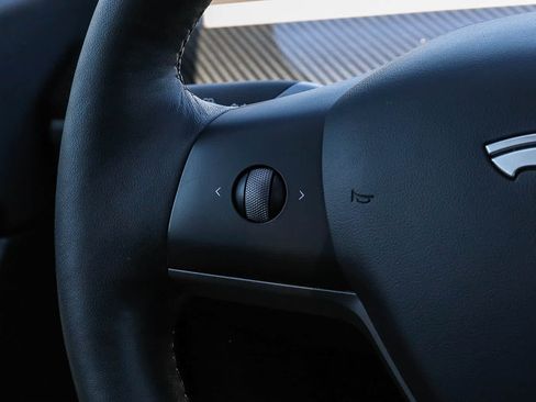 Used 2021 Tesla Model Y Performance AWD/4WD image 20