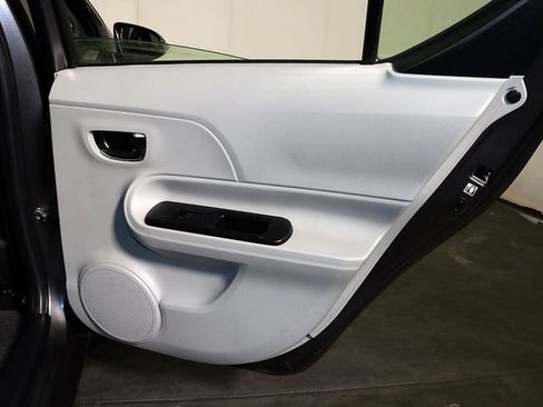 Used 2013 Toyota Prius C image 26