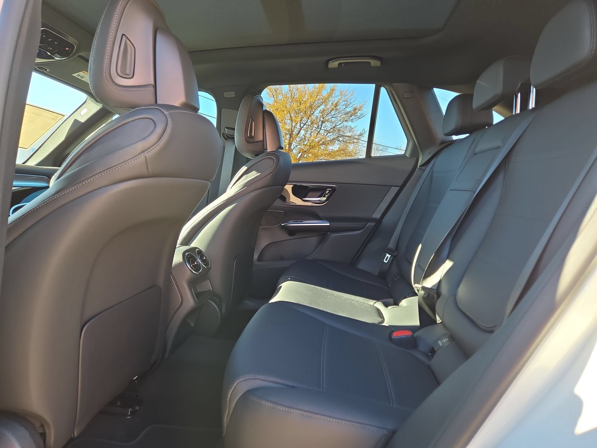 New 2026 Mercedes-Benz GLC 300 4MATIC image 13