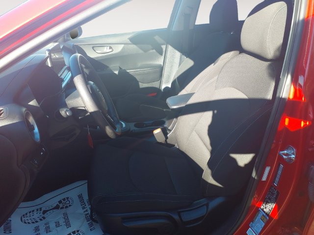 Used 2021 Kia Forte LXS FWD image 11