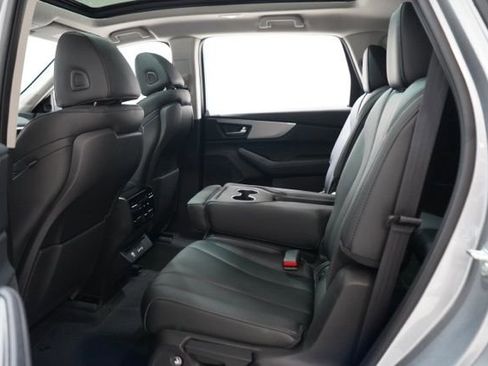 Used 2023 Acura MDX SH-AWD image 33