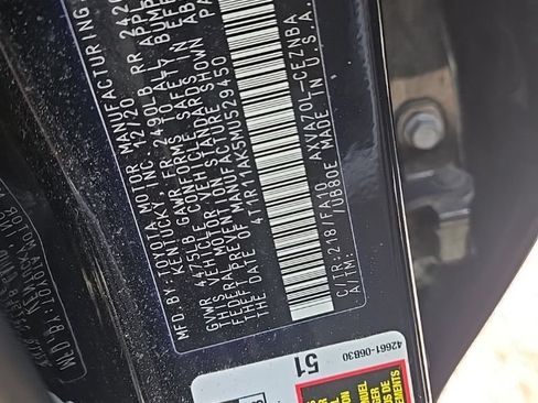 Used 2021 Toyota Camry LE w/ Convenience Package FWD image 21