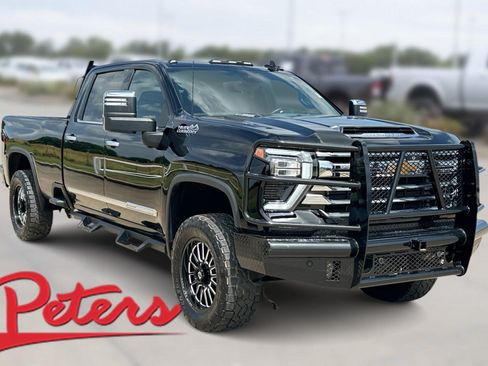 Used 2024 Chevrolet Silverado 3500 High Country w/ High Country Premium Package AWD/4WD image 1
