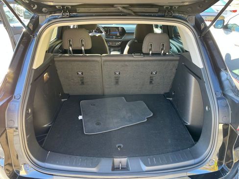 Used 2025 Chevrolet TrailBlazer LT image 27