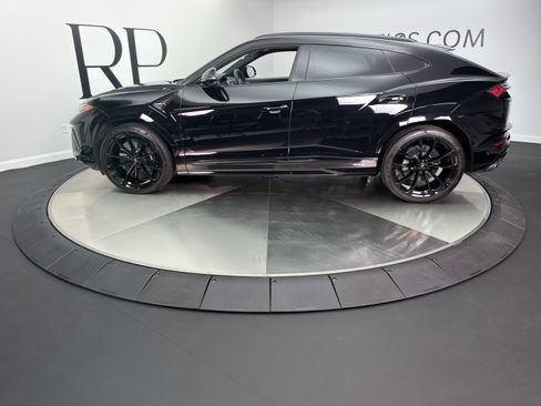 Used 2023 Lamborghini Urus S AWD/4WD image 6