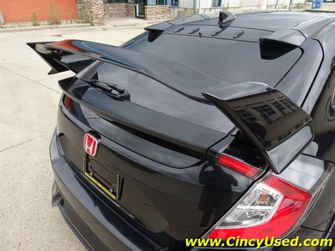 Used 2018 Honda Civic Type R image 18