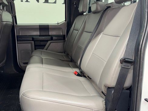 Used 2022 Ford F550 4x4 Crew Cab Super Duty w/ Power Equipment Group image 33