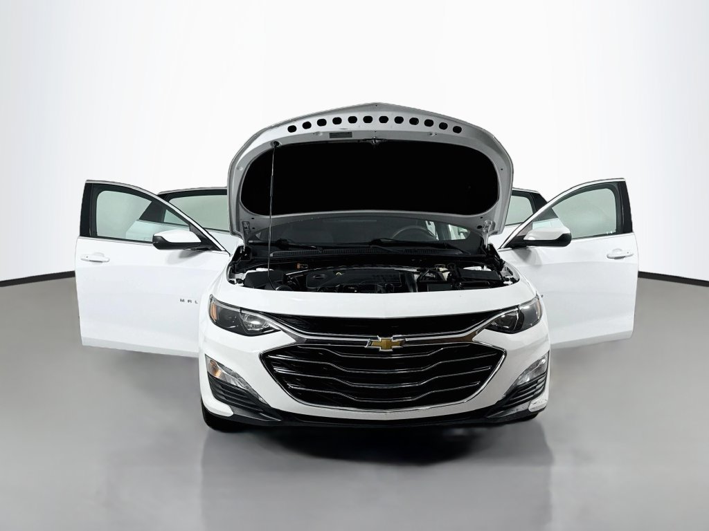 Used 2022 Chevrolet Malibu LT FWD image 20