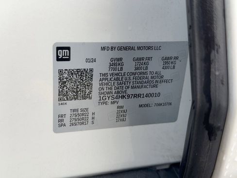 Certified 2024 Cadillac Escalade V w/ Heavy-Duty Trailer Package image 20