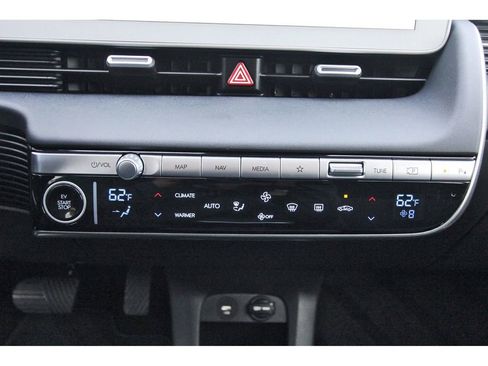 Certified 2024 Hyundai Ioniq 5 SEL RWD image 28