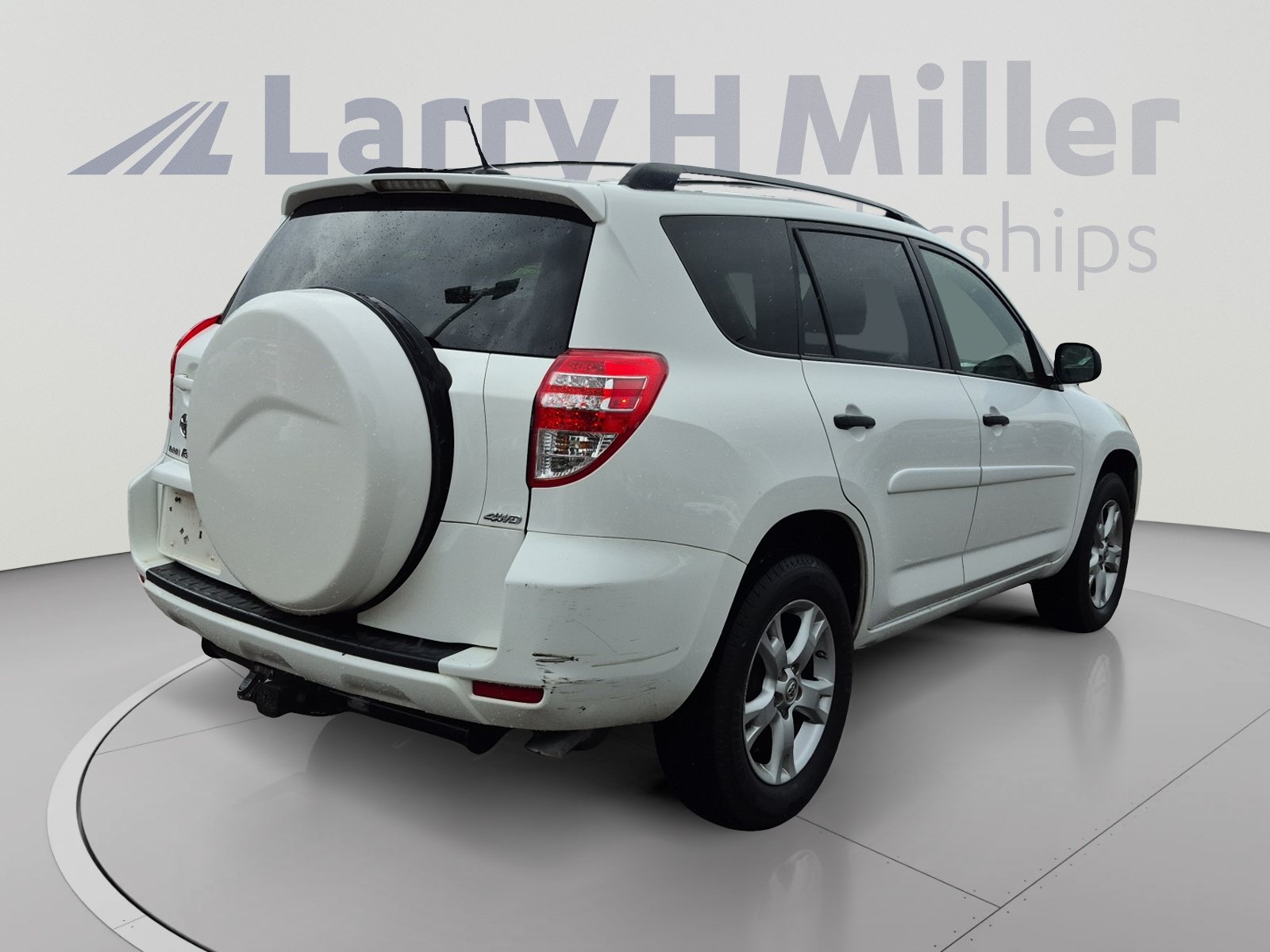 Used 2009 Toyota RAV4 4WD V6 w/ Tow Prep Pkg image 5