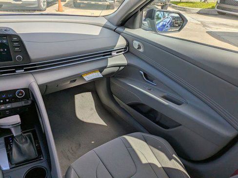 New 2026 Hyundai Elantra Sport FWD image 11