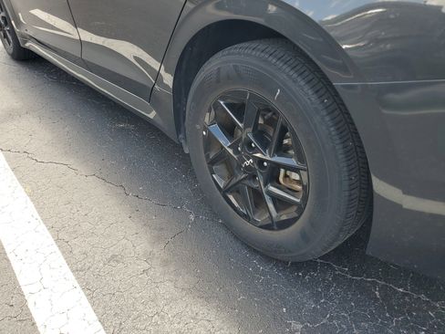 Used 2025 Kia K5 LXS image 9