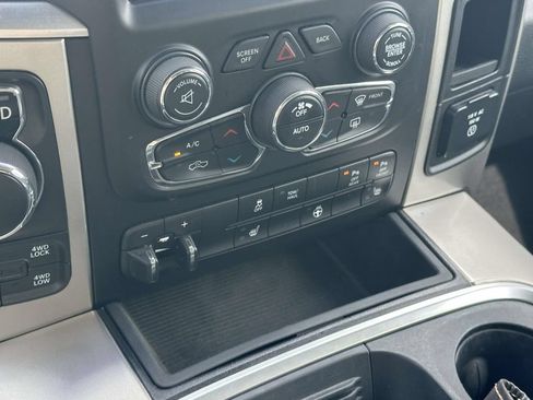 Used 2017 RAM 1500 Big Horn AWD/4WD image 26
