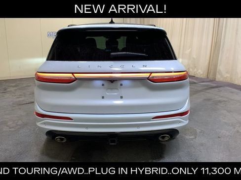 Used 2025 Lincoln Corsair Grand Touring w/ Towing Package AWD/4WD image 4