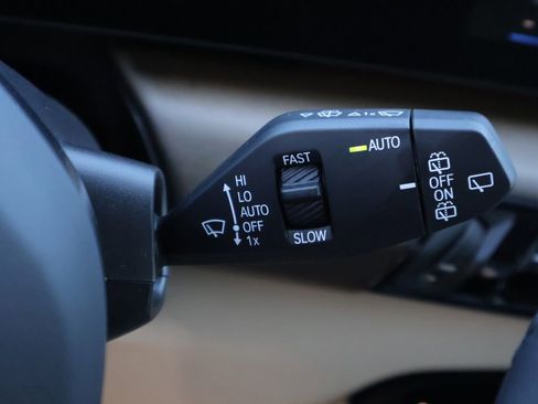 New 2025 BMW X1 xDrive28i w/ Technology Package image 36